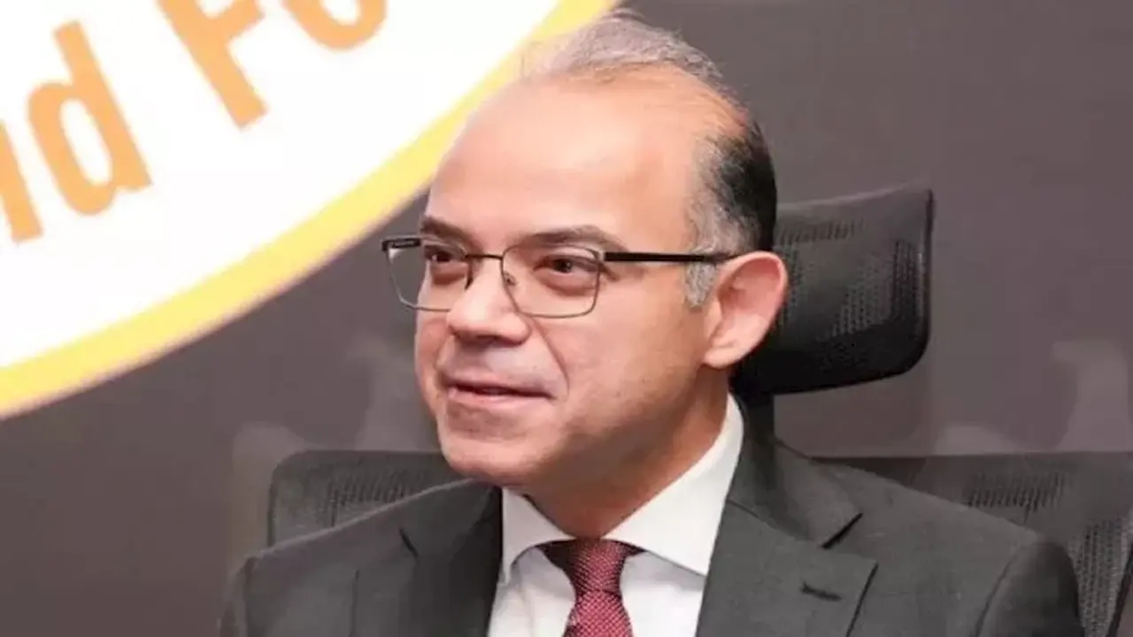 وزير الاستثمار يدشن خط الإنتاج الجديد لشركة باستثمار 250 مليون جنيه